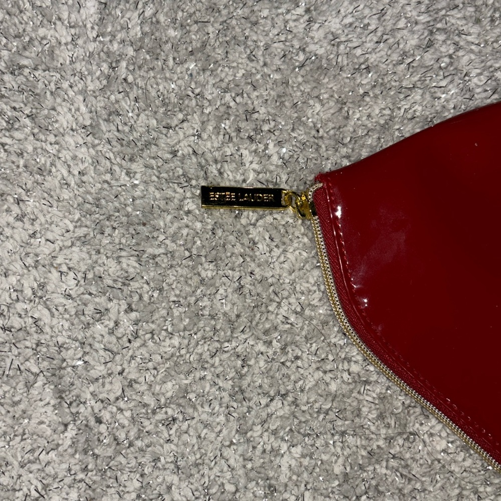 Estee Lauder Red Pattent leather cosmetic pouch! - Picture 3 of 3